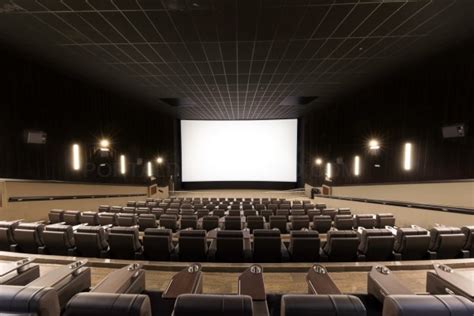 cines vallsur valladolid|Cine Yelmo Premium Vallsur 